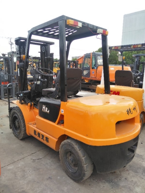 熱烈慶祝上海靳品工程機(jī)械有限公司網(wǎng)站正式試運(yùn)行！